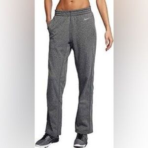 Nike Dri-fit Nike thermal fleece loose wide leg pants gray size medium